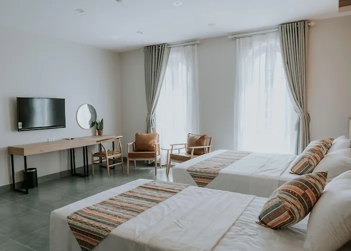 Le Cactus Khách sạn